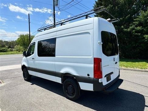Used 2020 Mercedes-Benz Sprinter 2500 image 10