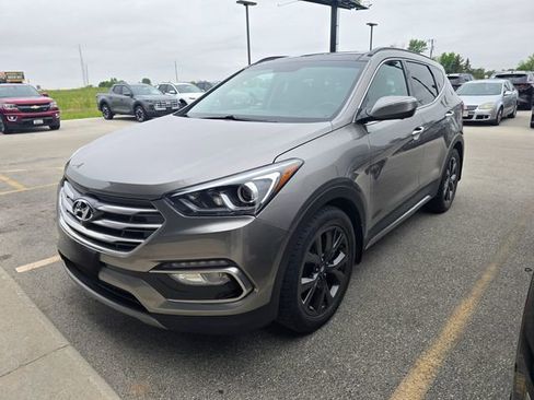 Used 2018 Hyundai Santa Fe Sport AWD/4WD image 10