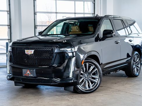 Used 2021 Cadillac Escalade Sport w/ Driver Assist Tech Package image 2