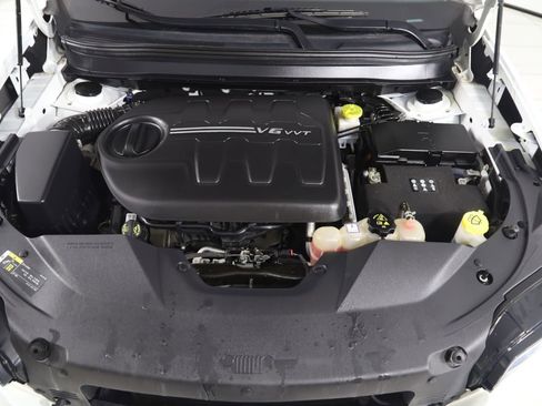 Used 2019 Jeep Cherokee Limited w/ Technology Group AWD/4WD image 48