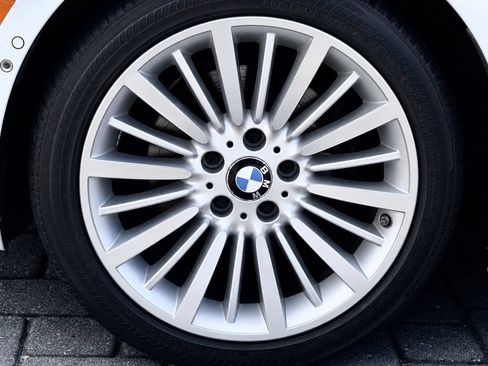 Used 2014 BMW 428i xDrive Convertible AWD/4WD image 11