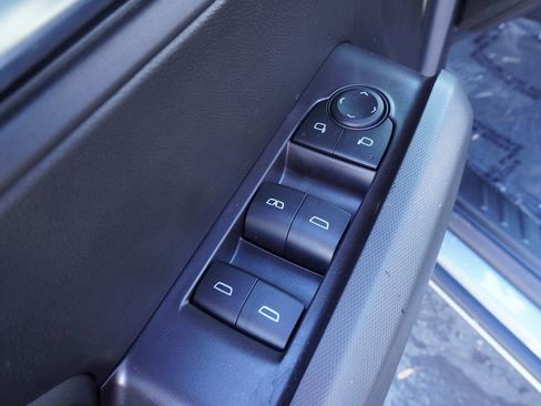 New 2026 GMC Canyon Elevation w/ Convenience Package image 16