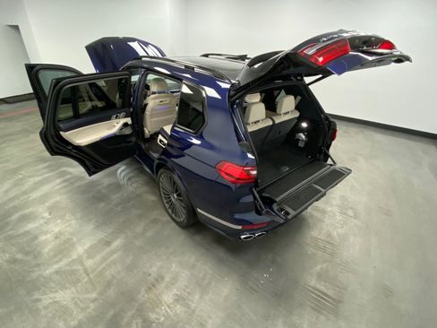 Used 2021 BMW ALPINA XB7 image 52