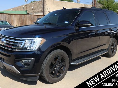 Used 2021 Ford Expedition XLT RWD image 1