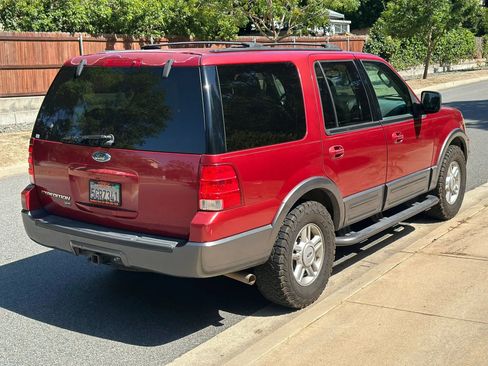 Used 2004 Ford Expedition XLT RWD image 7