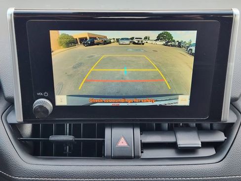 Certified 2023 Toyota RAV4 LE AWD/4WD image 16