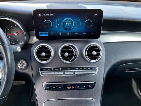 Used 2020 Mercedes-Benz GLC 300 4MATIC image 7