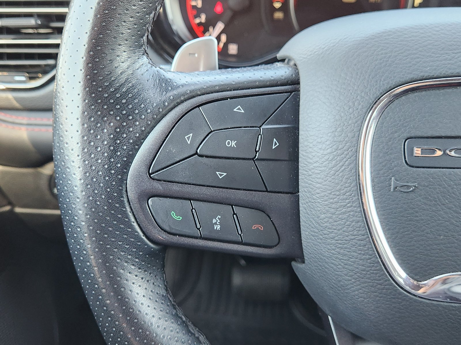Used 2025 Dodge Durango GT RWD image 32