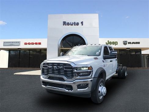 New 2026 RAM 5500 Tradesman w/ Chrome Appearance Group image 4