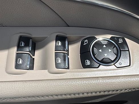Used 2018 Ford Explorer Limited AWD/4WD image 33