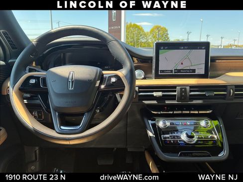 Certified 2022 Lincoln Corsair Reserve w/ Equipment Group 201A AWD/4WD image 25