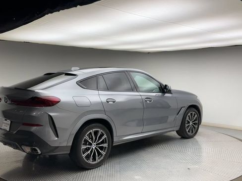 Used 2024 BMW X6 xDrive40i AWD/4WD image 2