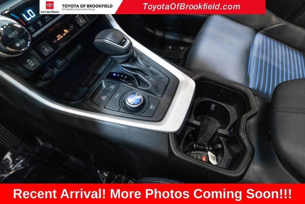 Certified 2024 Toyota RAV4 XSE w/ Weather Package AWD/4WD image 23