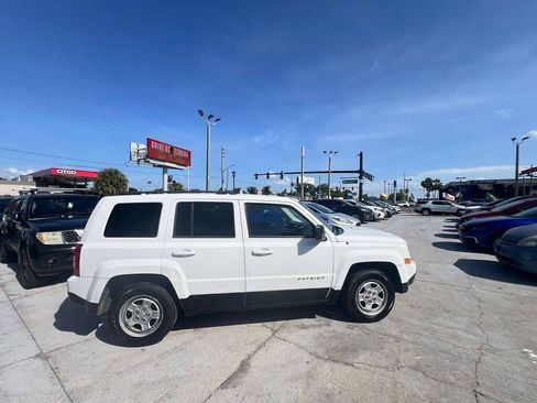 Used 2013 Jeep Patriot Sport w/ PWR Value Group FWD image 10