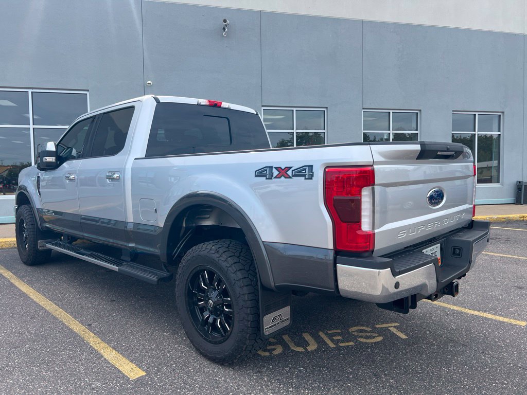 Used 2018 Ford F350 Lariat w/ Lariat Ultimate Package AWD/4WD image 3
