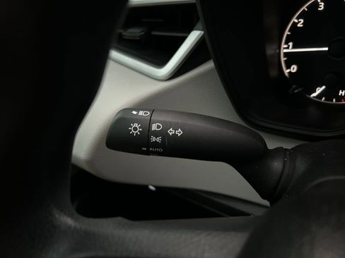 Certified 2025 Toyota Corolla LE image 21