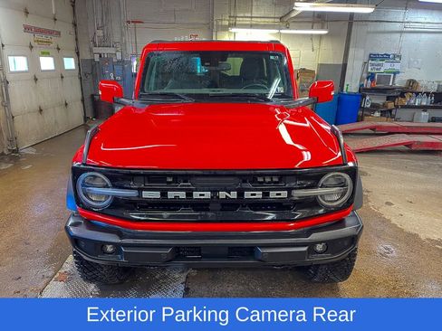 Used 2023 Ford Bronco Outer Banks w/ Sasquatch Package image 8