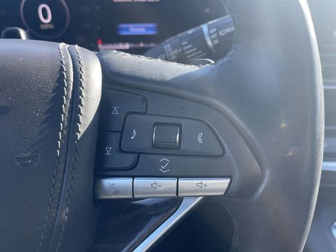 Used 2021 Cadillac Escalade Premium Luxury Platinum image 9