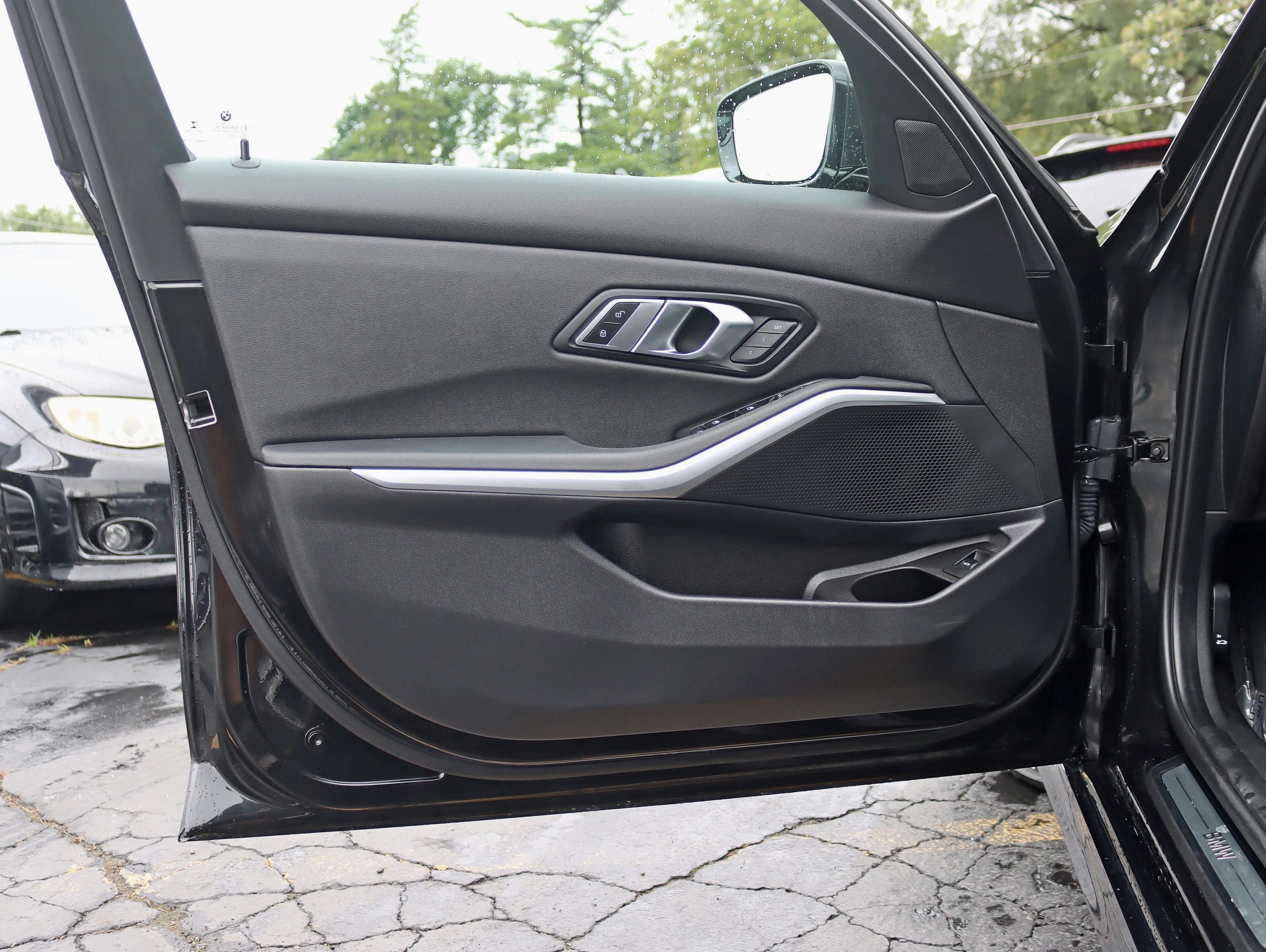 Used 2019 BMW 330i xDrive Sedan w/ Premium Package AWD/4WD image 33