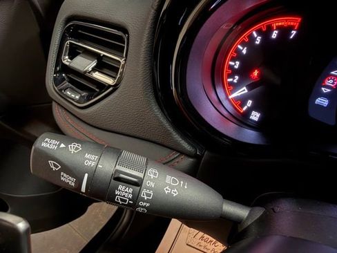 Used 2024 Dodge Durango R/T w/ Tow 'N Go Package AWD/4WD image 39