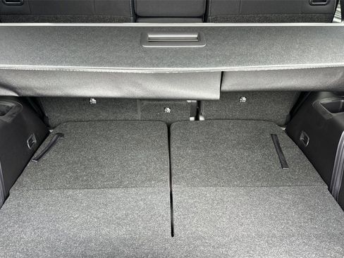 New 2025 Mitsubishi Outlander ES image 16