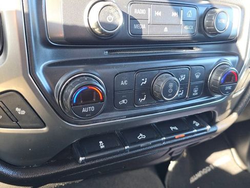 Used 2019 Chevrolet Silverado 1500 LT w/ All Star Edition AWD/4WD image 19