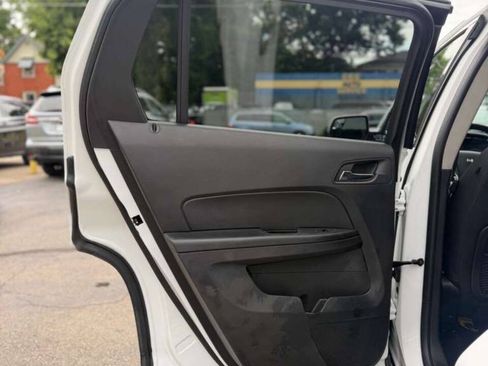 Used 2013 GMC Terrain SLE FWD image 11