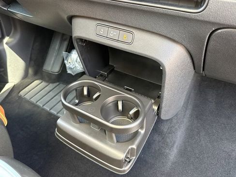 New 2025 Volkswagen ID. Buzz Pro S Plus image 20