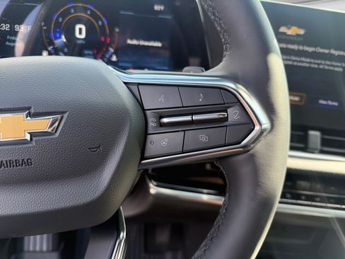 New 2027 Chevrolet Equinox LT w/ Convenience Package II FWD image 25