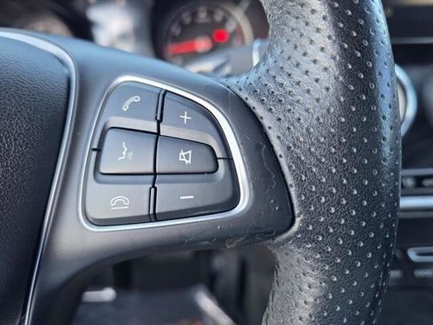 Used 2018 Mercedes-Benz GLC 300 image 26