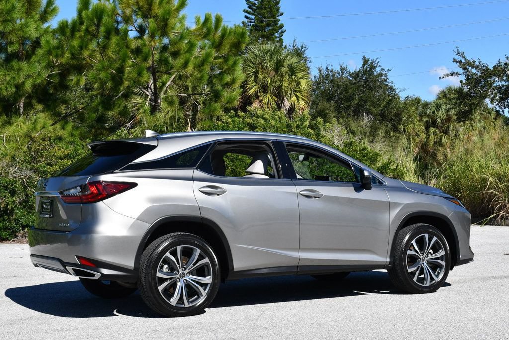 Used 2022 Lexus RX 350 FWD w/ Premium Package image 6