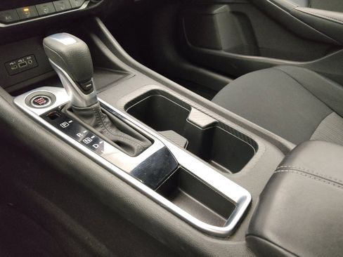 Used 2023 Nissan Sentra SV FWD image 26