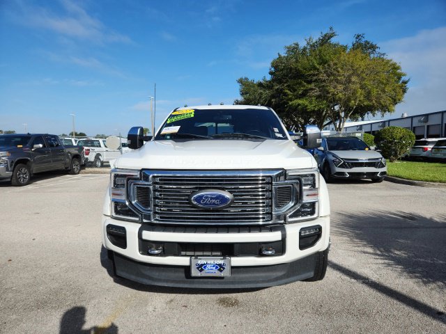 Certified 2022 Ford F450 Platinum w/ FX4 Off-Road Package AWD/4WD image 2