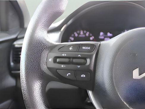 Used 2023 Kia Rio S FWD image 27