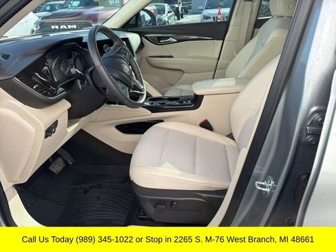 Used 2023 Buick Envision Preferred image 2