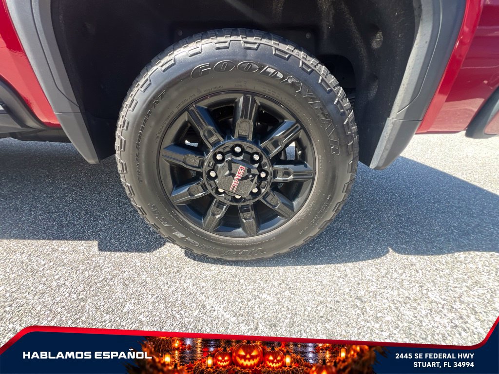 Used 2024 GMC Sierra 2500 AT4 w/ AT4 Premium Plus Package AWD/4WD image 9
