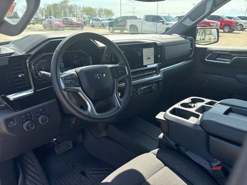 Used 2024 Chevrolet Silverado 1500 RST image 15