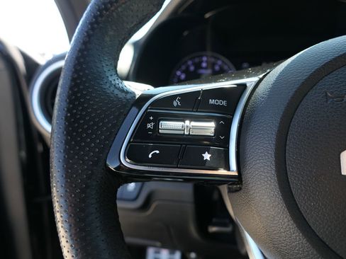 Used 2023 Kia Forte GT-Line w/ GT-Line Premium Package image 15