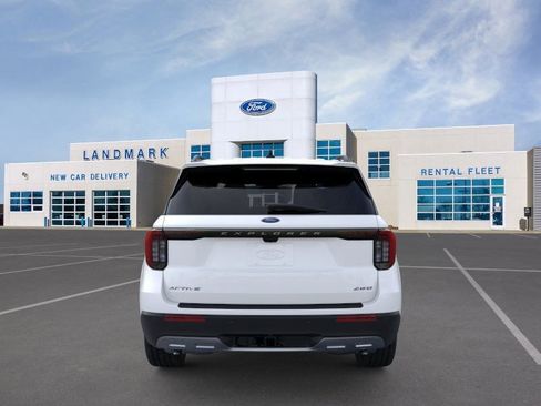 New 2026 Ford Explorer Active w/ Active Comfort Package image 28