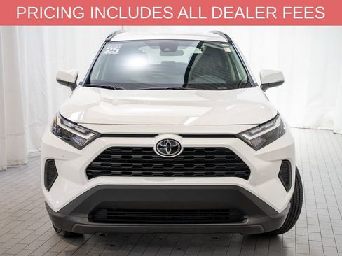 Certified 2025 Toyota RAV4 XLE FWD image 2