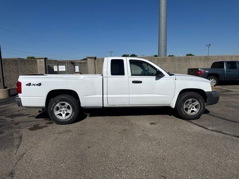 Used 2005 Dodge Dakota SLT AWD/4WD image 8