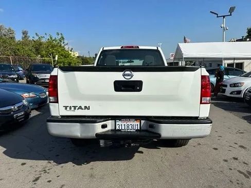 Used 2014 Nissan Titan S w/ Tow Package RWD image 5