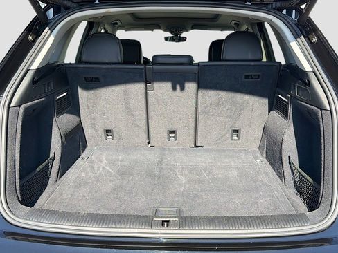 Used 2023 Audi Q5 2.0T Premium Plus image 12