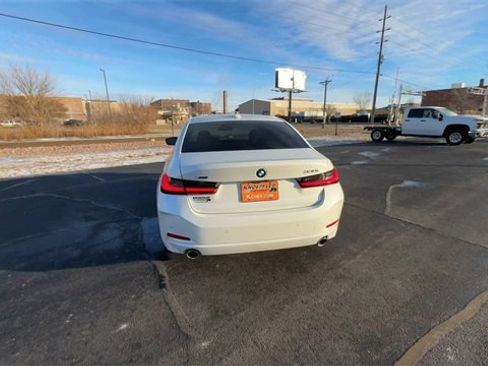 Used 2024 BMW 330i xDrive Sedan w/ Premium Package image 7