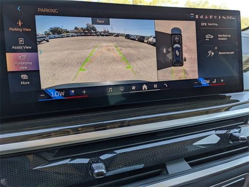 Used 2024 BMW X7 xDrive40i w/ Executive Package image 30