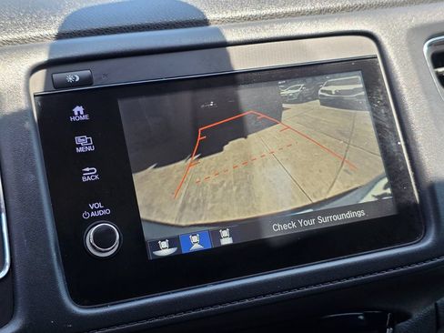 Used 2022 Honda HR-V EX image 38