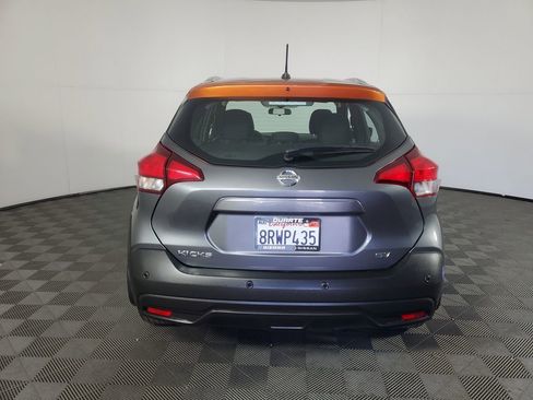 Used 2020 Nissan Kicks SV image 5