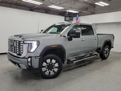 New 2025 GMC Sierra 2500 Denali w/ Denali Reserve Package