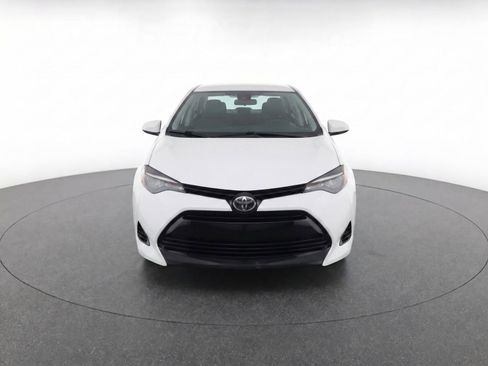 Used 2017 Toyota Corolla LE FWD image 5