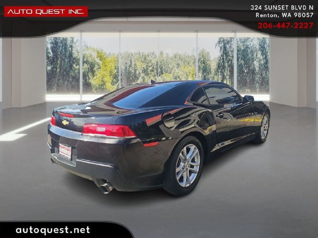 Used 2015 Chevrolet Camaro LS RWD image 5